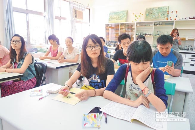 �{���G�����бط������_��У�������㆖�}�y��