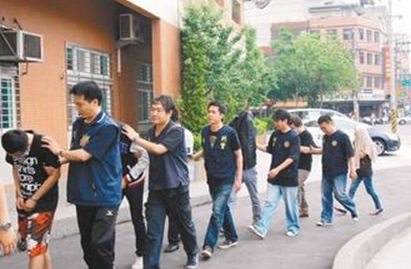 �硰���������_������_(t��i)�����v���p�_���F(tu��n)����18��