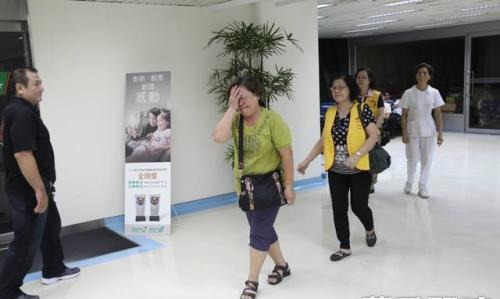 �˿ͼҌٱ�ʹ�f�����������