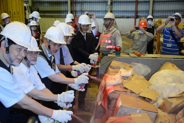 �҈@�N��23���[��� �l(w��i)���֣����tˮ�Ͳ����^�p΢