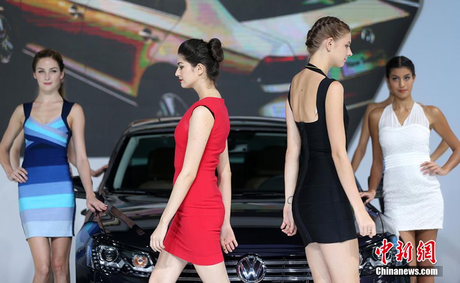 ���S���܇���������Ů�����Ͼ����H܇չ����