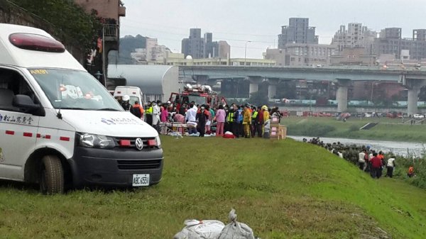 �_(t��i)���ί��(hu��)�ؑ�(y��ng)��(f��)�d���y�����f(xi��)��31��ꑿ�̎�����m(x��)�����_(t��i)ý�D)