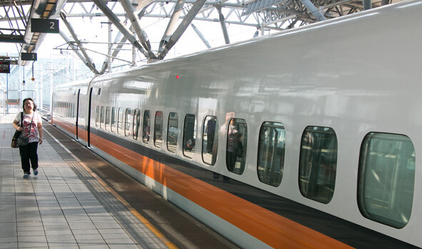 ���Fվ�ؾ��،����݆�(w��n)�}�������û������ֹ���3̎�،������^ȥ���(y��n)�ء����|ɭ���D��