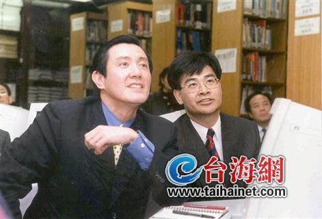 �̕��������_�����\����x���RӢ�Ŷ����^��W�ώ�