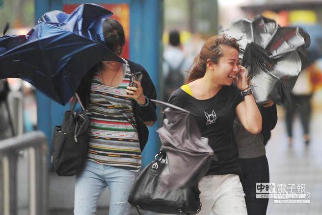 �K���Ձ��u�����|4�l�A���Գ��x�����Еr��ӈ�D��