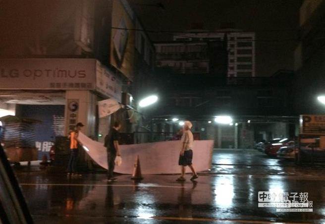 �҈@���A·�֙C�д������Ƶ��䣬�҂��񱊡����_ý�D��