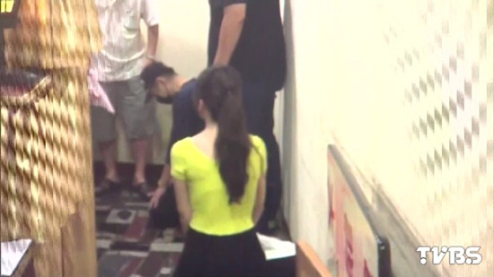 ����һ�����ñ�܇ײ1��1������˾�C�����¹򣨈D��