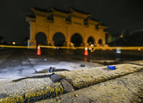 �_��һ�������ɏV��ǰ�ԷلәC�д��������壨�D��