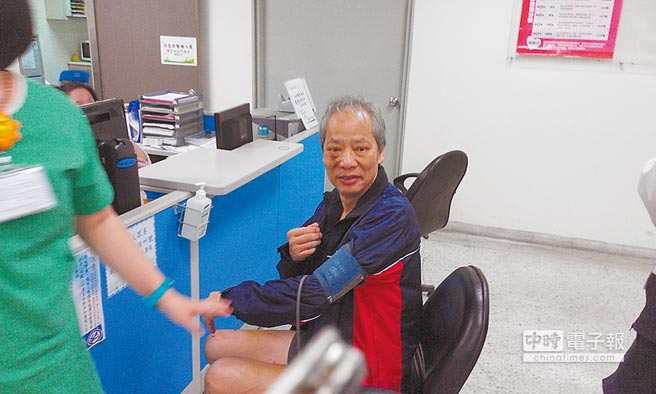 �_ý:��۰ك|���̽�Ʊ������ϵ�����͡�����