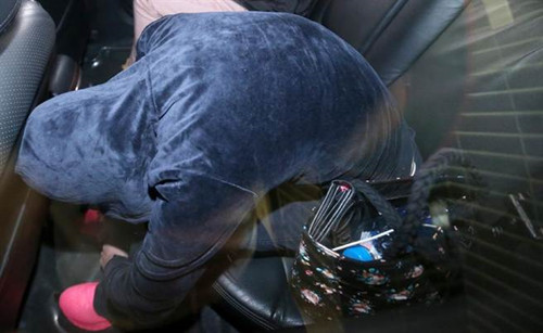 �_���羳�u���������ق�2��Ů�ӵ����f�����D��