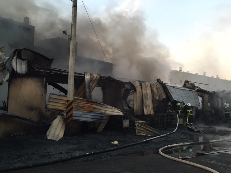 �û���ˮ���S�����賿�� ���S�����o�˂�