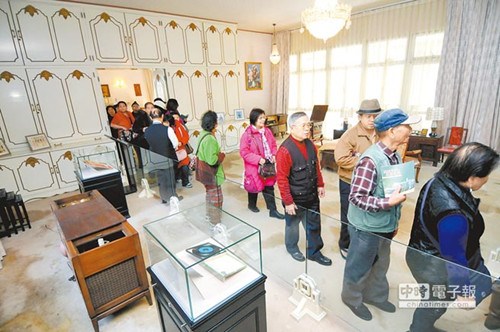 �^��͝u���_�����T���c�TƱ�ϝq�������|��