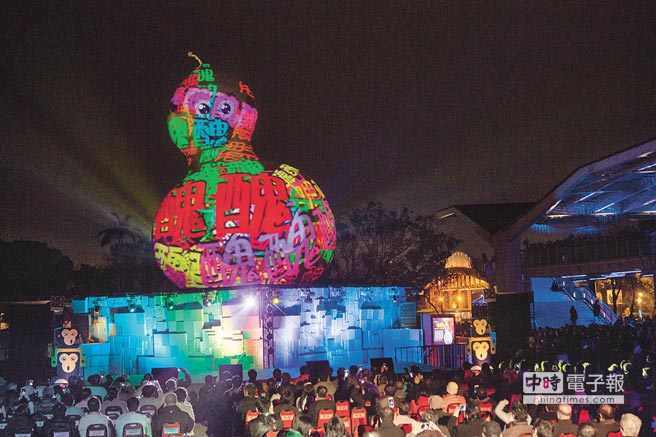 2016�_(t��i)������(ji��)20�����ǈ�(ch��ng)�������������һֱ����̫�����_(t��i)���и��c�O(sh��)Ӌ(j��)�F(tu��n)�(du��)��˼�����������١�Ӌ(j��)����������һ�_(k��i)ʼ�����������Ͼͳ��F(xi��n)��ʷ�����ĺ6��(g��)��������������������ץ�^��(d��ng)������(sh��)ʮ��(g��)�������R��������KUSO������׌ȫ��(ch��ng)�񱊹�����Ц��ֱ����ķ����������