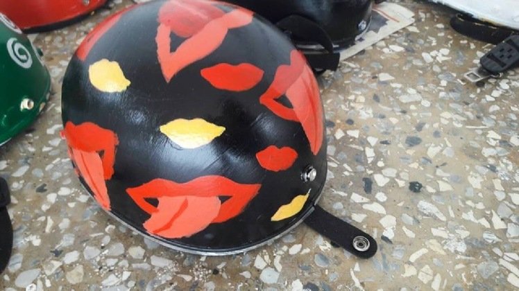 �ѻ���ư�x��֩��W �_���ЌW�����L��ȫñ���������D��