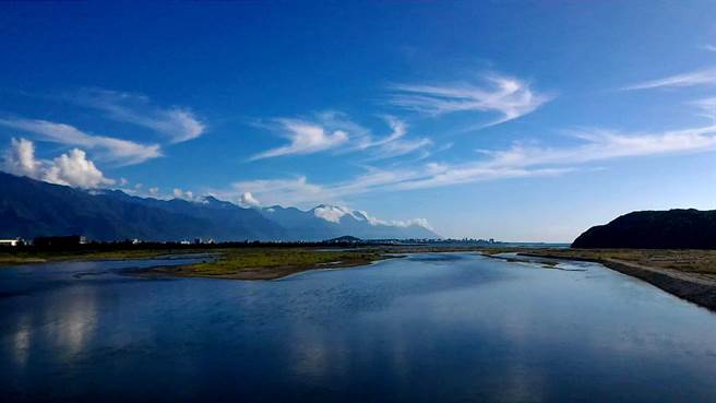 �S�������_�L���Ხ�ء����m�ƽ��_���У�λ���_���|���Ļ�ɏϪ�����ڳ��F���ƣ��ʬF�L��ǰ�Č��o