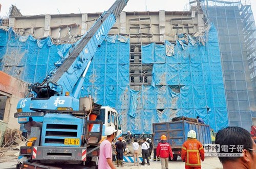  �_���҈@�д�Ϫ����21�հl����������,5�������⵽���ܡ����{��ס,���t��Բ��Ρ�(�_�����Ї��r��/ه�ӾS �z)