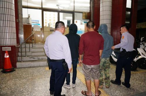 ���x������tԺ4��5����������ң��������ӿ��ꠣ����{醱Oҕ����܇׷�ˣ�������С�r�������������ˡ��_�����ψ�ӛ���ֲ�򑣯�zӰ