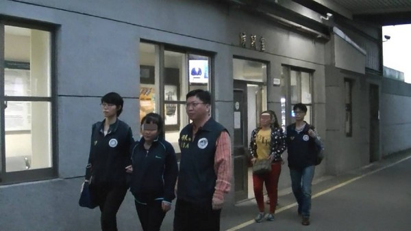 �_�����֡��������ƫ@�u�������؜�u��ͯ�����ȳ�11����ͯ��