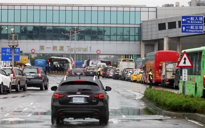 28�v���[܇�����҈@�C(j��)��(ch��ng)���h�̮�(d��ng)��