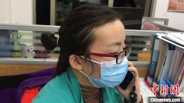 ���Ϻ�����䛣����L�Ϻ�һ����^��ӛ���Գ֣�����6000���������҂�