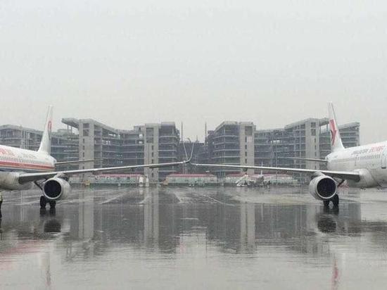 �Ϻ��ɿ͙C��ײƴ�������֡� �¹�ԭ����δ����