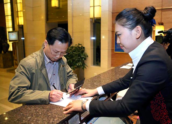 �������ٵĠI(y��ng)����ȫ�����_(k��i)�����ء���һƱ���L(zh��ng)ɶ�ӣ�