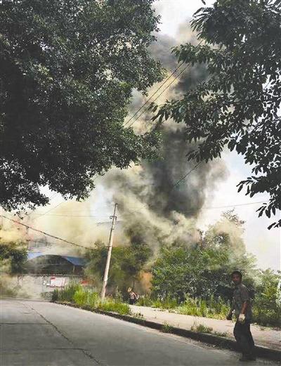 �Ĵ�һ�z�(y��n)վ��ƿ��ը �t(y��)�o(h��)�ˆT���˕r(sh��)���α�ը