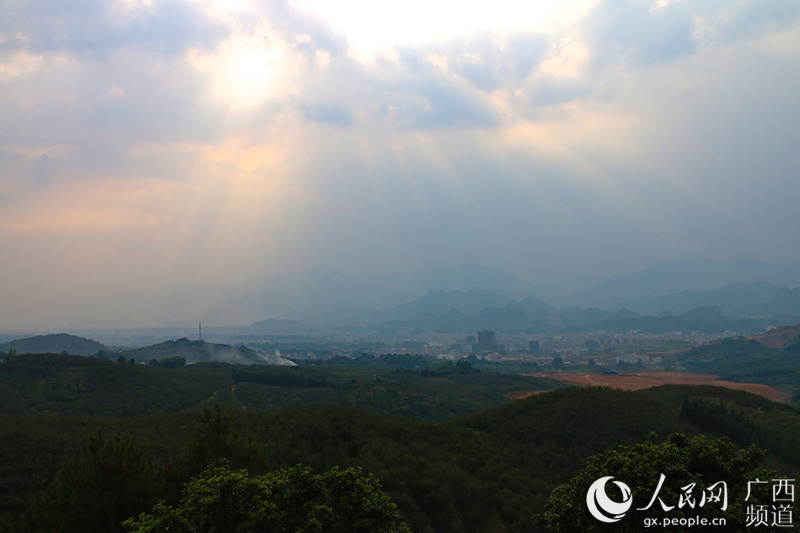 ���ʴ��r�Iʾ���^�B�ꖿh��