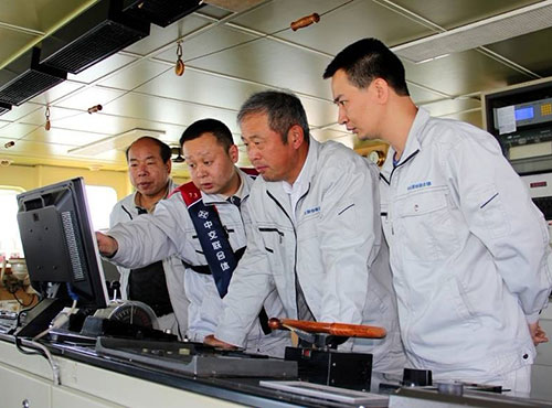 ����Ĵ��u�������(xi��ng)Ŀ����(j��ng)���濂���̎����Q���Ҷ���