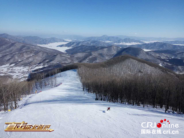 �DƬĬ�J���}