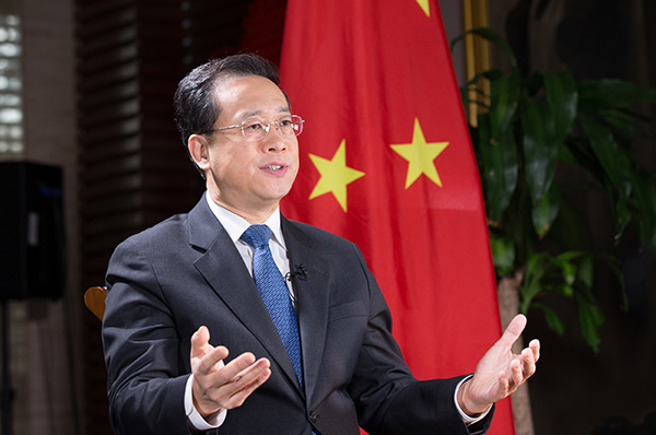 �R����:����ƽ��ϯ��ʿ֮�Ќ��a����Ҫ���hӰ�