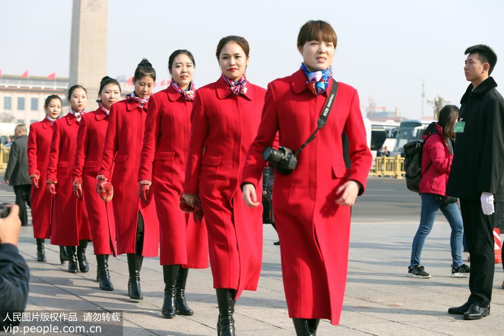 �ɕ�(hu��)�tɫ���L(f��ng)����(xi��n)��������ķ���(w��)�T��