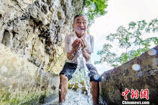 �F�����x��һ�l��־������