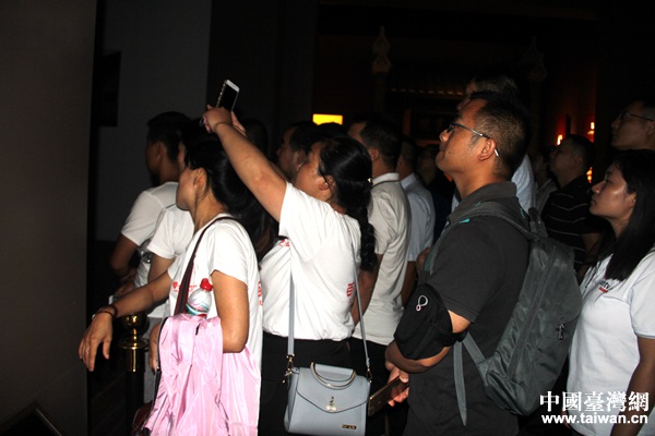 ȫ���Wýӛ�߅��L����ʥ�� ���ܿ�Խ�r�յľ���ɽ����