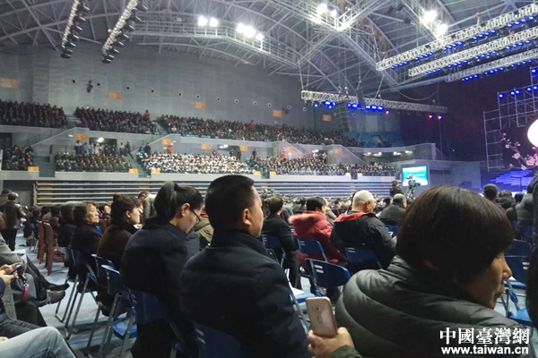 �o���ܶ���ͬ־�Q��120�������}��ˇ�ݳ��ڻ����ЊW�w�����w���^�e��