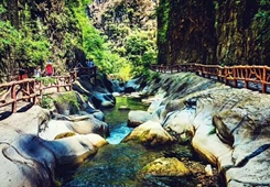 ɽ��̫��ɽ��Ȫ�{�Ƴ���(gu��)�c�؄e���(d��ng)����ٝ�A�YƷ