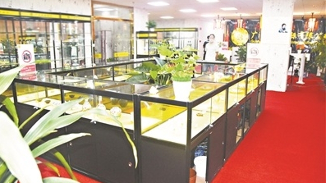 �Wُ�����Ʒ����� ���b���������ǱIĹ�\��