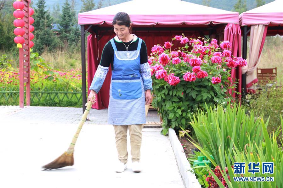 �����Aȫý�^�l�������҂���С������Q��Q��Óؚ���ԡ��D�Ļ��ӣ���3��Óؚ���ɫ