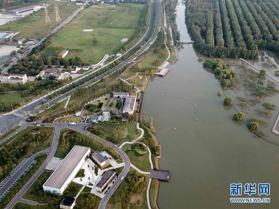 ��������ƽ�r���Ї���ɫ������x˼��ָ���¡����r����������ƪ�¡�����ƽ����ӛ�P���¡��D�Ļ��ӣ���5���L���ǵ��´��������ʮ���塱�չ�֮����L����һ�w���¹���