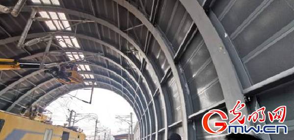 ���l(f��)�F(xi��n)�����F·�����M(j��n)���c��Ȼ���C���� ���F�������o(h��)��С�B���á�