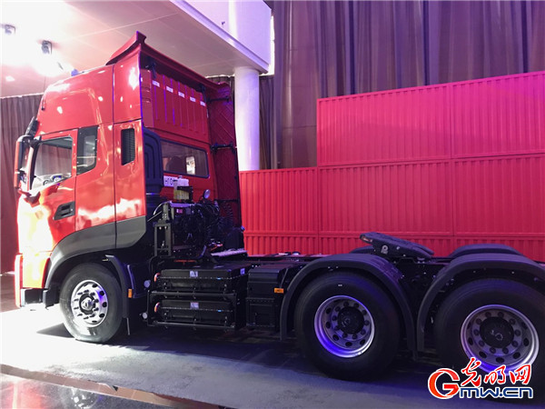 �������Ј� ���|���lչ�����󡿰l����������������棬�в������D�Ͱlչ�M�Еr