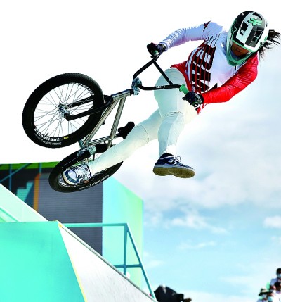 ���v�շ��D�г�Խ����