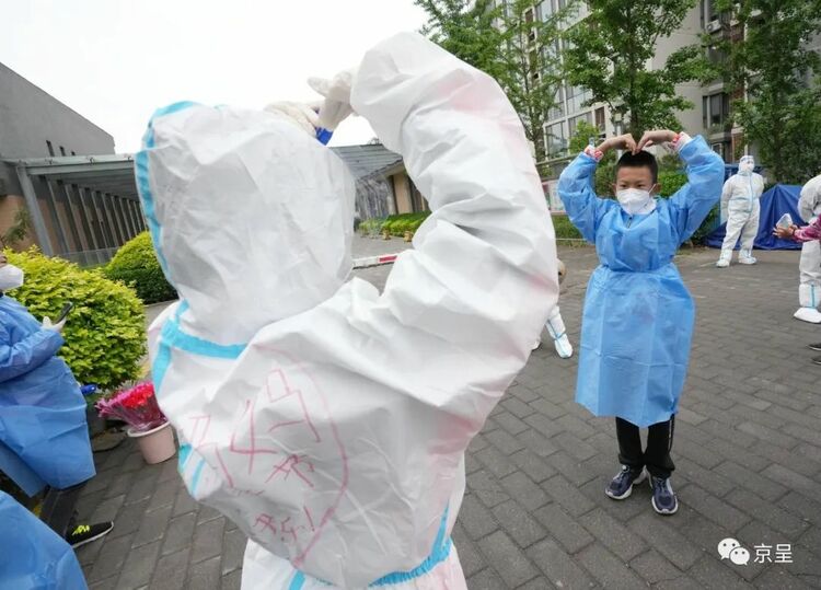 ����ס����������տ옷��