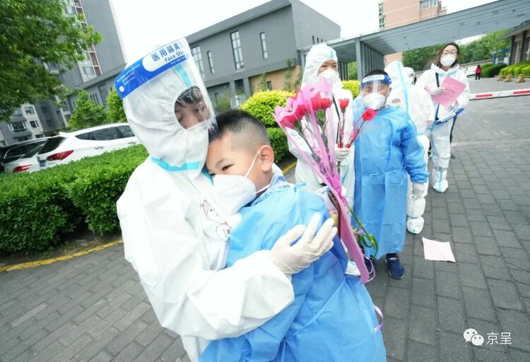 ����ס����������տ옷��