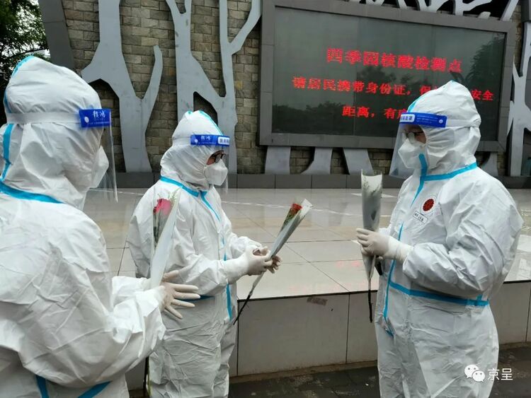 ����ס����������տ옷��