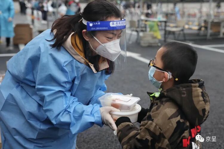 ����ס����������տ옷��