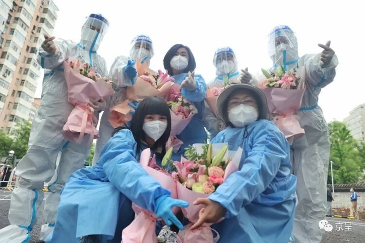 ����ס����������տ옷��