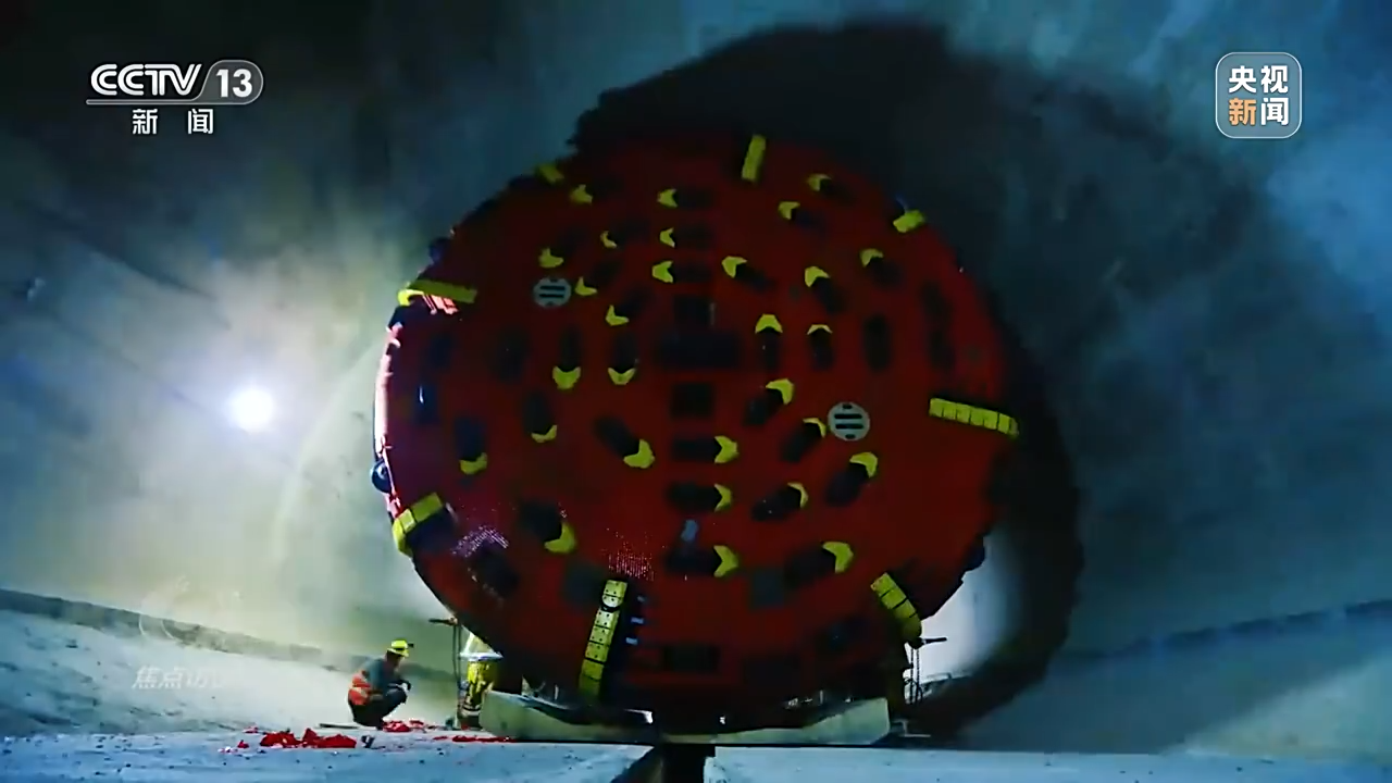 ���c�LՄ����ͨ��ɽ�����Ї�·