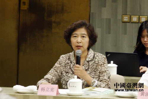 ȫ��(gu��)�_(t��i)�Е�(hu��)���ؕ��L(zh��ng)����������ӑ��(hu��)�ϰl(f��)�ԡ�