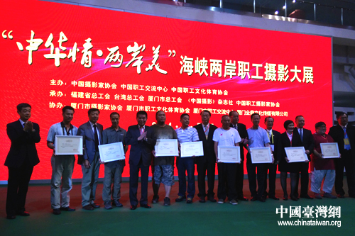 �����A�顤�ɰ��������{�ɰ����zӰ��չ�C����